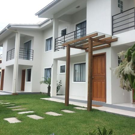 Residencial Colibri Ξενοδοχείο Garopaba Εξωτερικό φωτογραφία